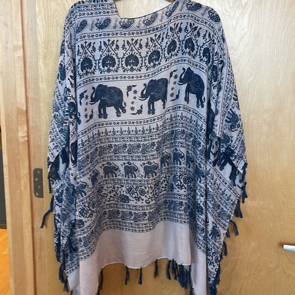 Elephant Fringe Kimono/Scarf - Picture 2 of 2